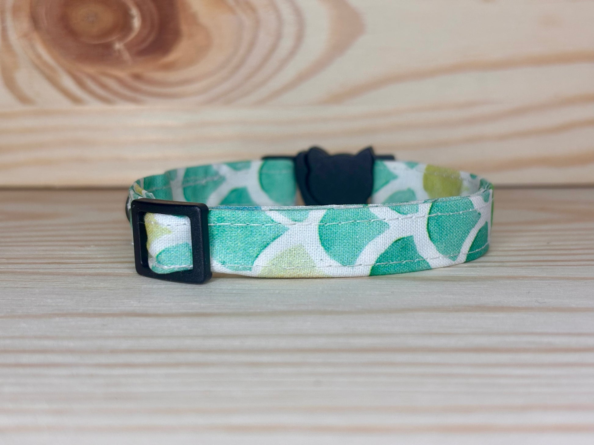 Accessoire pour chat aventurier style tropical HappyPets