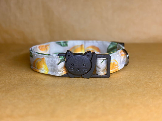 Collier pour chat fait main LEMON motif feuillage citronné