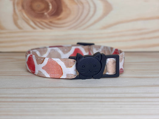 Collier pour chat fait main ROZÉA motif floral